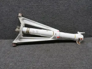 5842000-213, 5842005-8 Cessna 401 Nose Gear Trunnion and Barrel Assembly